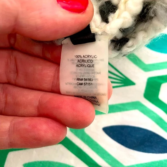 Infinity scarf - Picture 3 of 3